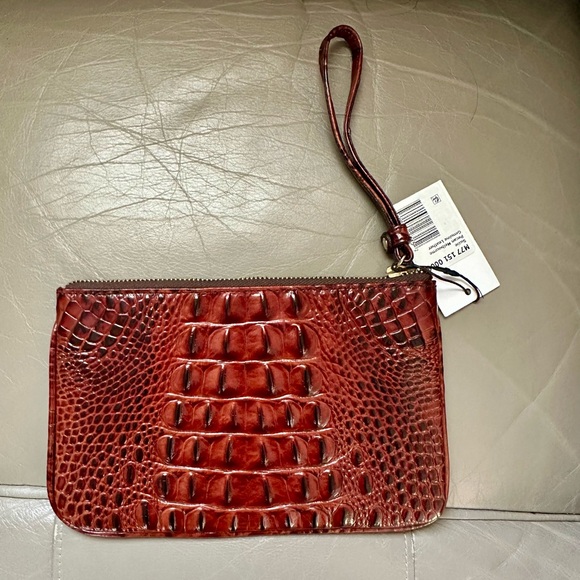 Brahmin Crocodile Embossed Wristlet -BNWT! - Picture 4 of 6